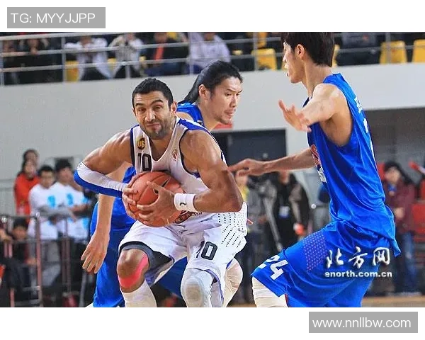 全国锦标赛分析:上海篮球队在比赛节奏上的出色表现与战术调整