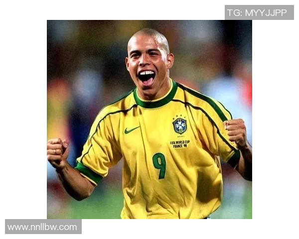 全球足球巨星的辉煌历程与成就全面解析